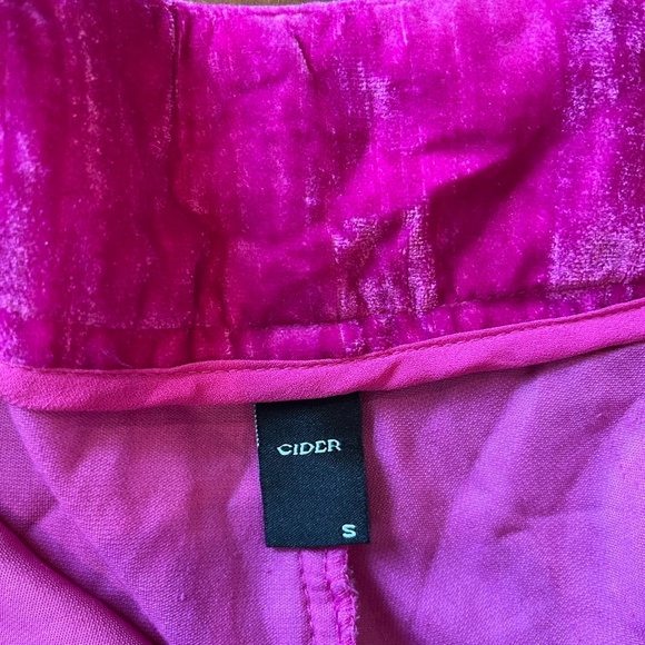 Cider Velvet Fuschia Pants High-Waisted Wide-Leg Flare Velour Magenta Size Small - Picture 2 of 8